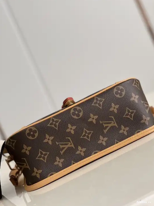 First bag ru LOUIS Diane Nano VUITTON 0628